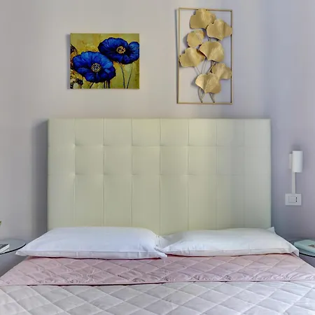 Holiday Sunny Roma B&B-3